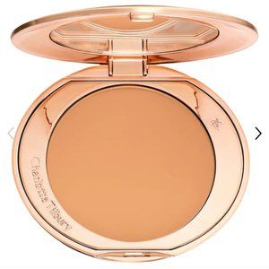 CHARLOTTE TILBURY | AIrbrush Flawless Finish Brightening Powder | Tan-Deep